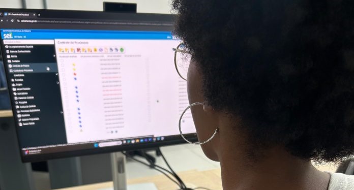 Detran-BA é pioneiro na adoção de inteligência artificial em processos administrativos