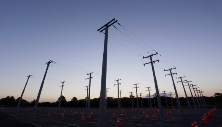 Venezuela ameaça cortar energia de Roraima