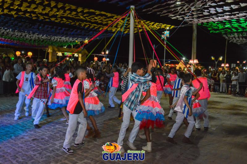 Com várias apresentações, governo de Guajeru realiza abertura da Vila do Panasco