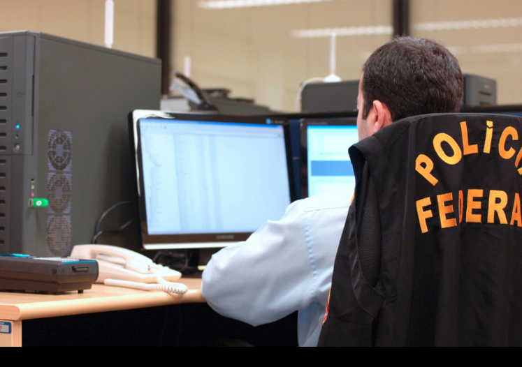 Polícia Federal deflagra operação contra fraudes no Auxílio Emergencial