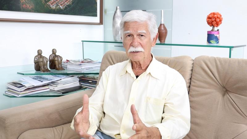 Prefeito de Brumado deixa mensagem de Natal e Ano Novo, veja o vídeo