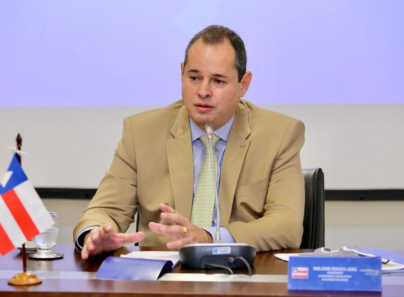 AL-BA fechará galerias para reforma após ataque de manifestantes a deputados