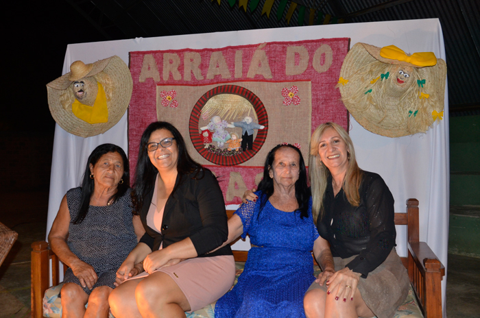 Secretaria de Assistência social promoveu o Arraiá da Mió Idade em Malhada de Pedras; vejas as fotos