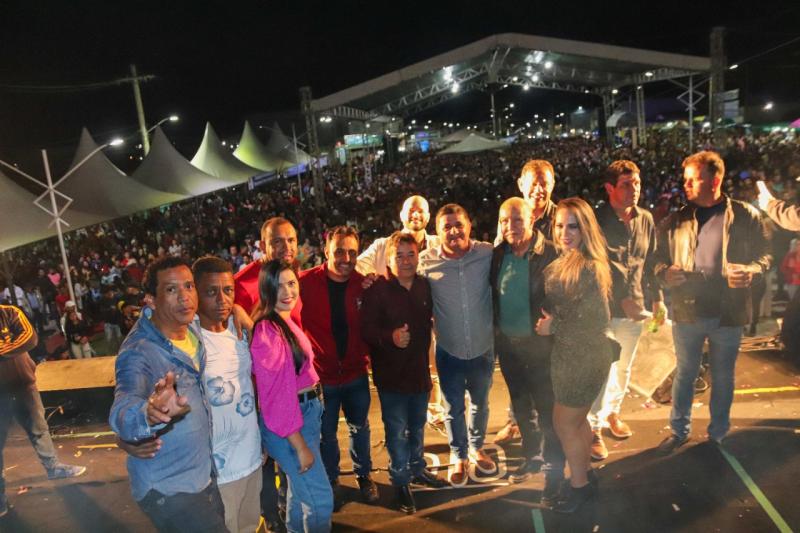 Grandes atrações se apresentam no aniversário de 95 anos de Barra da Estiva