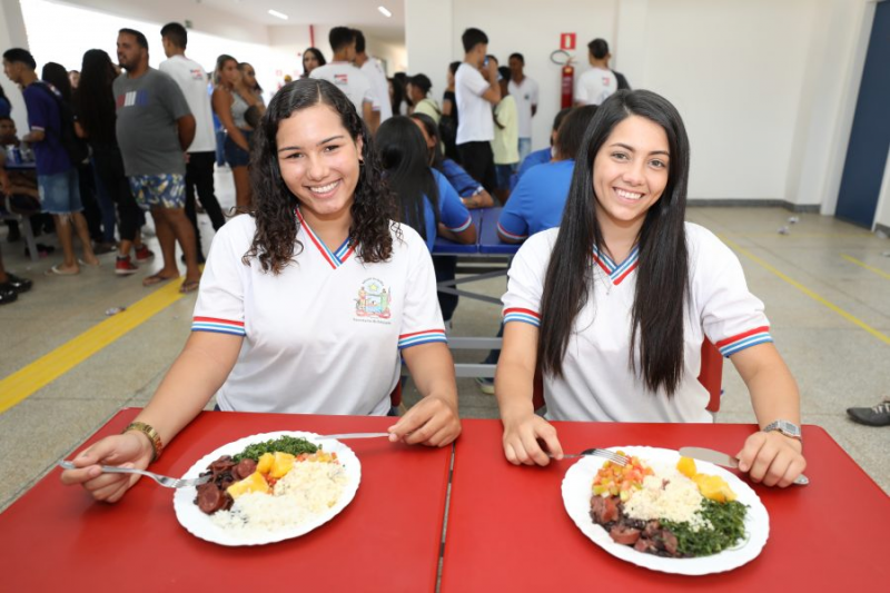 Escolas estaduais terão R$ 410 milhões destinados para a alimentação escolar, em 2024