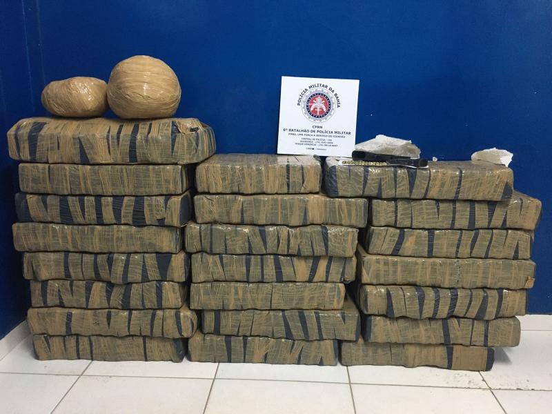 PM apreende mais de 247 quilos de maconha