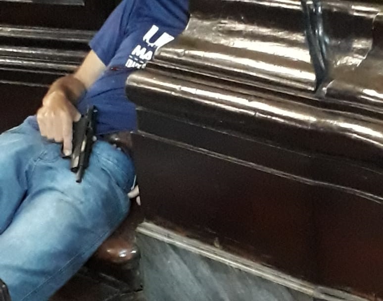 Homem mata quatro pessoas e comete suicídio durante missa na Catedral de Campinas