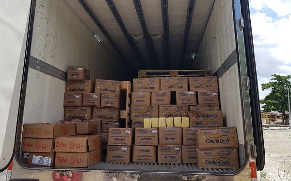 Polícia recupera 17 toneladas de queijos avaliadas em R$ 240 mil na Bahia