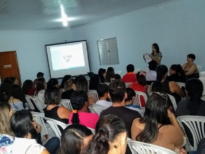 Audiência pública é realizada para apresentar a versão preliminar do Referencial Curricular de Malhada de Pedras