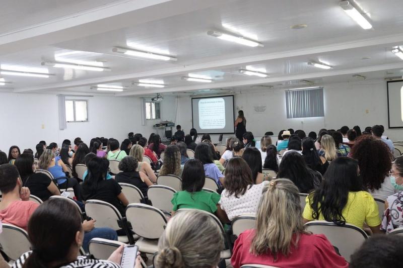 Secretaria de saúde de Brumado realiza ciclo de palestras sobre saúde mental