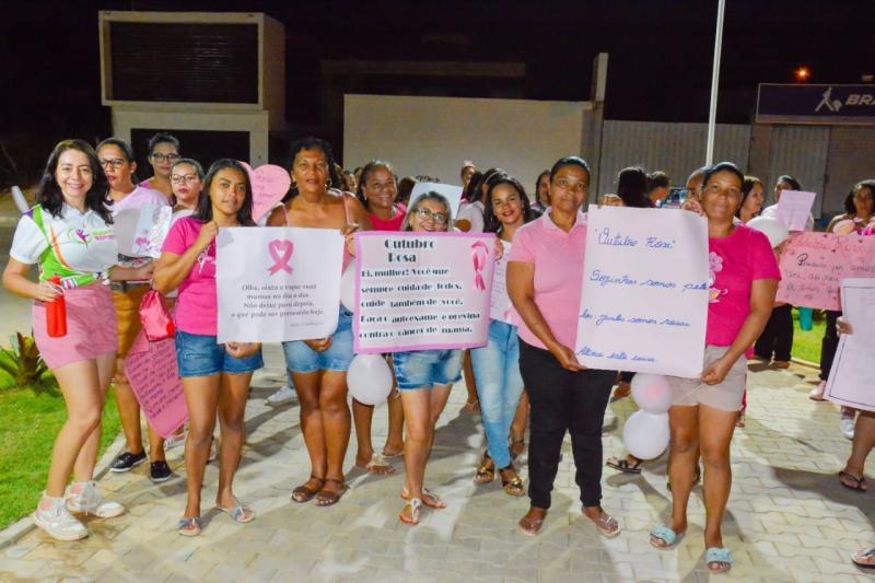 CRAZ Zilda Arns de Guajeru realiza caminhada em alusão ao Outubro Rosa