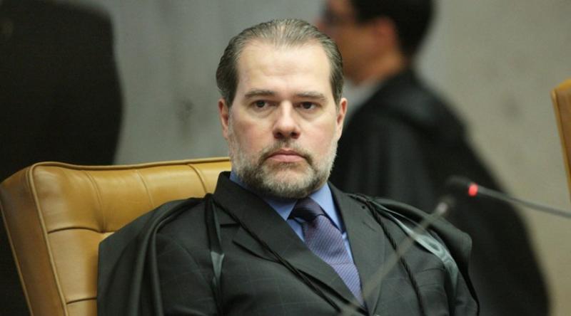 Toffoli cassa decisão de Moro que impôs tornozeleira eletrônica a Dirceu