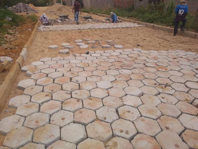 Aracatu: Prefeitura realiza investimentos no setor de infraestrutura na cidade