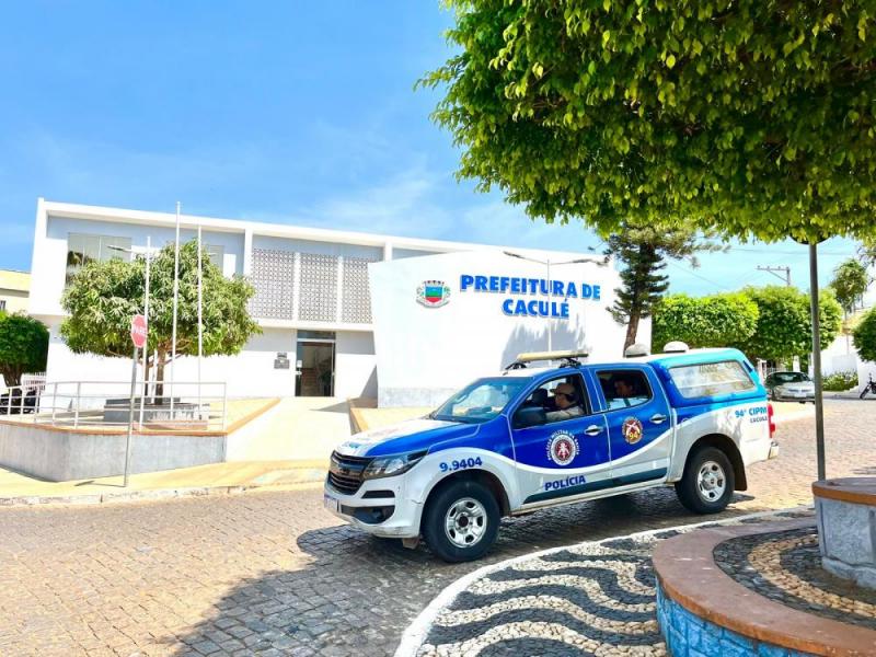 Trote com ameaças de atentado na Prefeitura de Caculé deixa funcionários assustados