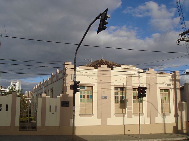 Casa onde Glauber Rocha nasceu vai virar memorial em Vitória da Conquista
