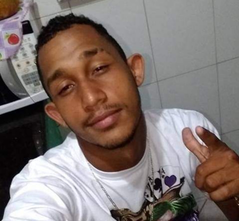 Na véspera do Dia das Mães jovem  é morto a tiros no Bairro Doutor Juracy em Brumado