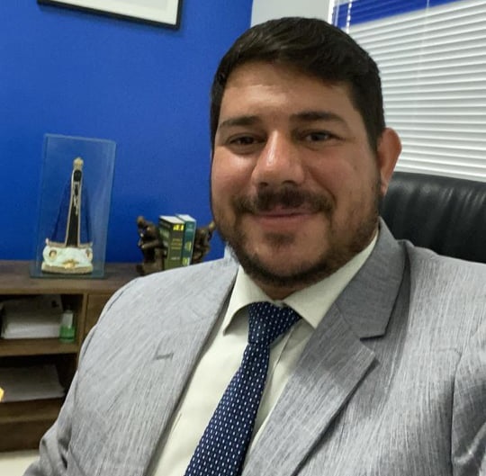 Após atuação de advogado brumadense, Justiça garante direitos de informação ao site Destaque Bahia 