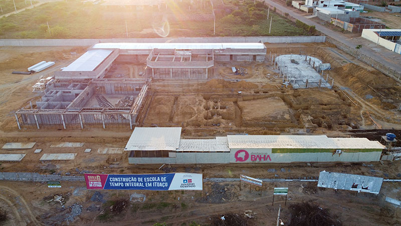 Investimento do Governo do Estado, obras da Escola de Tempo Integral de Ituaçu seguem em ritmo acelerado