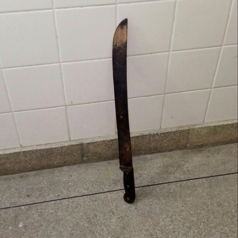 Acusado de ter assaltado padaria é preso pela PM no Bairro Urbis 2 em Brumado