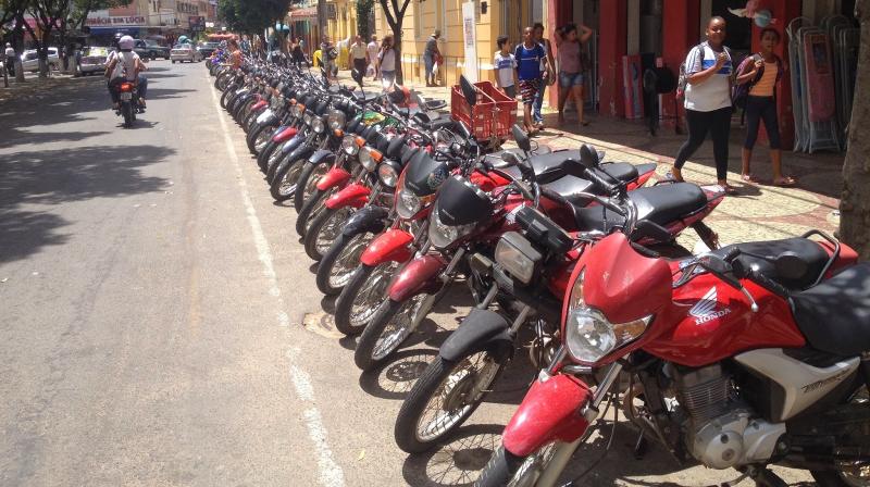 Sudoeste: Prefeito de Potiraguá quer contrariar lei e proibir uso de capacete dentro da cidade