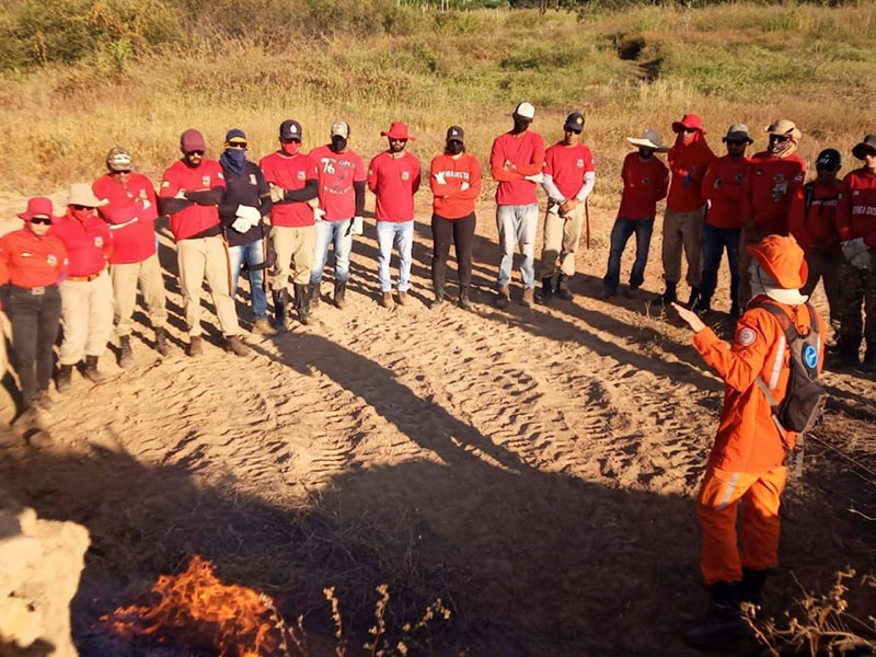 Falta de EPIs impossibilita atuação da GASA em combate a incêndios em Livramento 