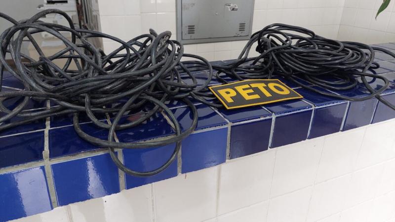 Brumado: Homem é levado para delegacia após ser flagrado com mais de 50 metros de fiação elétrica