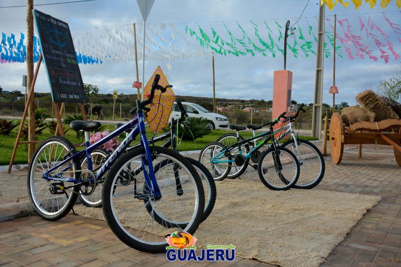 Governo de Guajeru recepciona ciclistas do Ciclo Caatinga na Praça da Saudade
