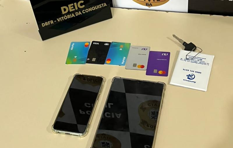 Polícia de Vitória da Conquista cumpre mandado de busca e apreensão contra casal acusado de envolvimento em esquema milionário de pirâmide 