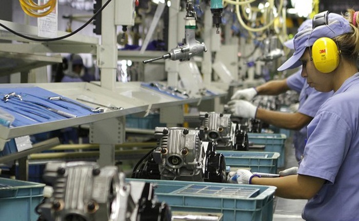 Confiança de empresário industrial fica estável