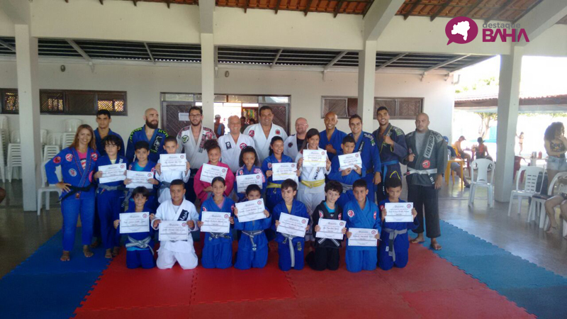 Academia Aranha Figth Team Assad realizou graduação de turmas adulto e infantil em Brumado