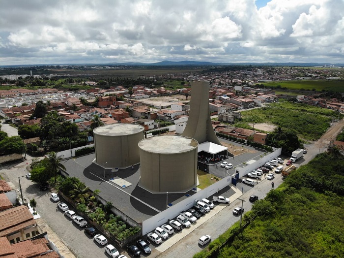 Rui inaugura obras de saneamento e abastecimento de água em Feira de Santana, beneficiando 100 mil moradores