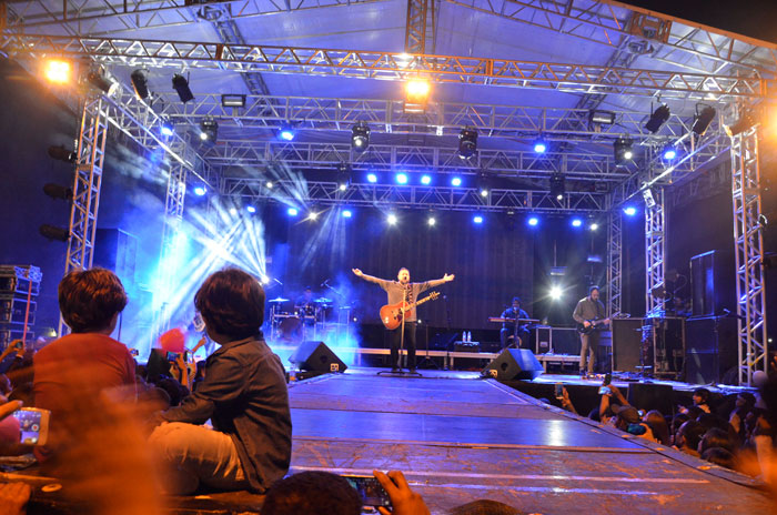 Muitos motivos para comemorar: programação de Aracatu termina com festa gospel