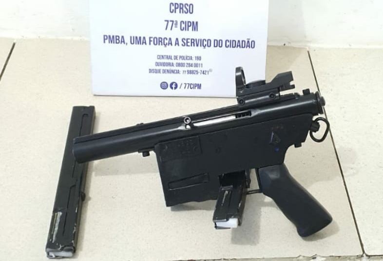 Em operação contra tentativas de homicídio, PM prendeu homem com submetralhadora em Vitória da Conquista