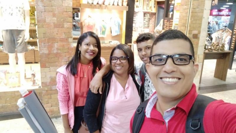 Estudantes de Brumado e demais escolas da rede estadual apresentam projetos na maior Feira de Ciência e Engenharia do país 