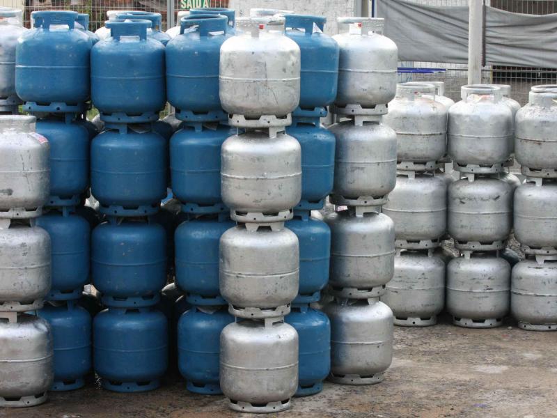 Gasolina, diesel e botijão de gás sobem nesta quinta (1º) com novo ICMS