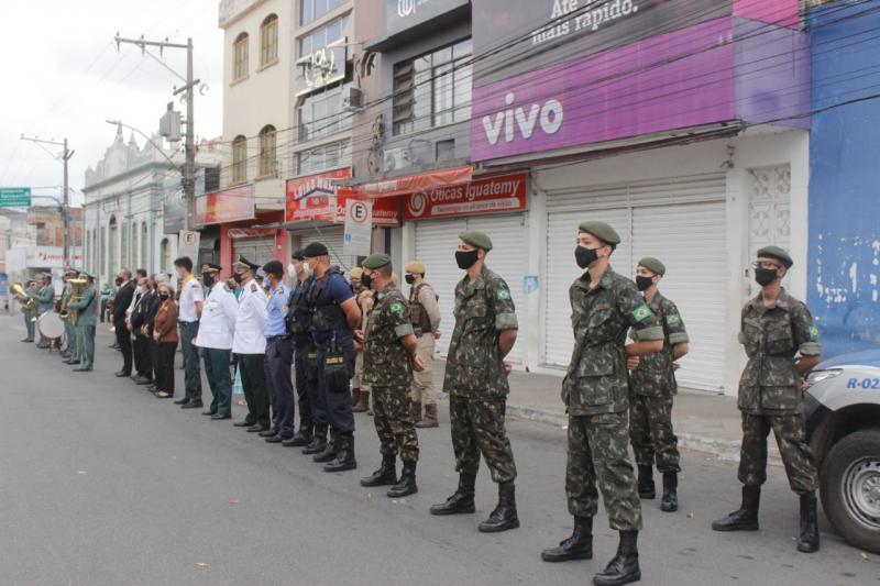 Hasteamento da Bandeira marca solenidade em comemoração ao 07 de Setembro em Brumado