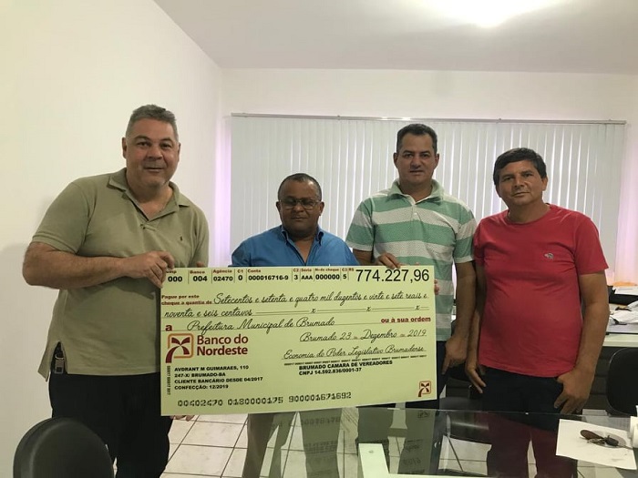 Comprovando austeridade econômica, Legislativo de Brumado devolve R$ 774 mil ao Executivo