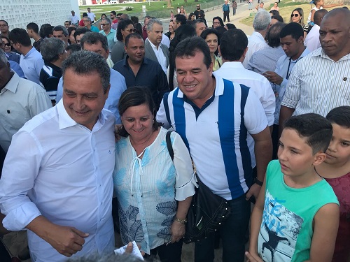 Prefeita de Aracatu, Leda Matias esteve na visita de Rui Costa à Policlínica de Guanambi