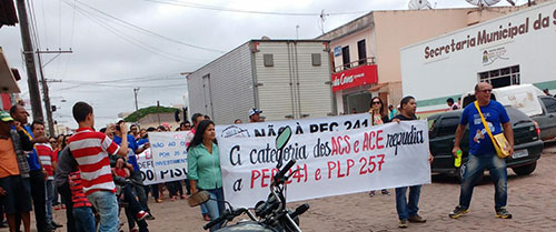 Em Barra da Estiva também houve protestos contra a PEC