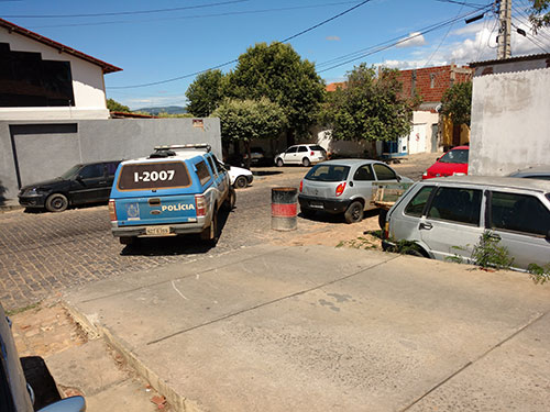 Presos são transferidos da cadeia de Brumado para presídio em Conquista