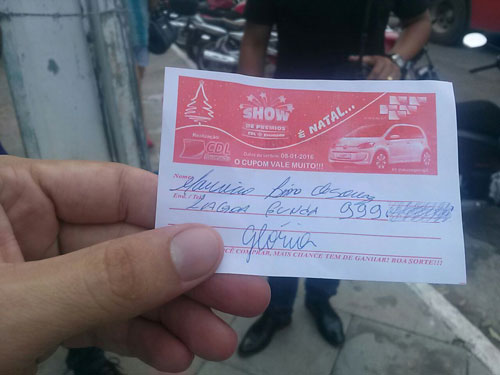 Morador da Lagoa Funda é contemplado com um carro zero pela campanha da Cdl de Brumado