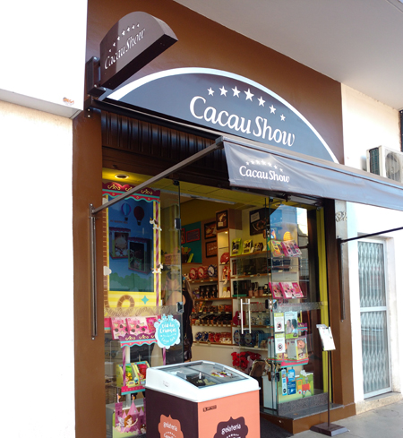 É mês de aniversário da Cacau Show de Brumado; aproveite as promoções