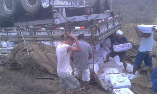 Identificadas as vítimas fatais do acidente com caminhão entre Contendas e Maracás