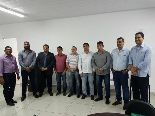 Prefeitos de vários municípios participam de reunião do Chapada Forte