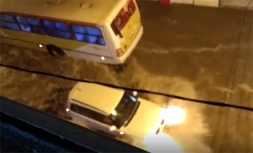 Choveu muito em Brumado e outras cidades da região; ruas ficaram alagadas