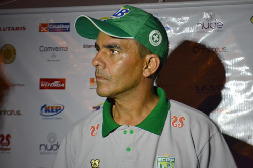 Treinador do ‘bode’ fala em favoritismo do Bahia, mas acredita em conjunto do Vitória da Conquista