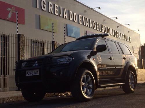 PF descobre esquema de troca de voto por 'bênção' ou 'maldição' em Feira de Santana