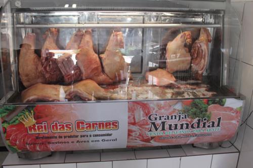 Grande promoção em Leitoa de São João no Rei das Carnes em Brumado