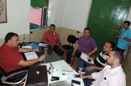 Consórcio de Saúde e Policlínica regionais foi assunto de reunião entre Vice prefeito de Brumado e políticos livramentenses