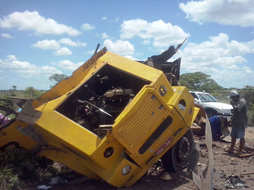 Carro forte é interceptado e explodido por criminosos em Iuiú